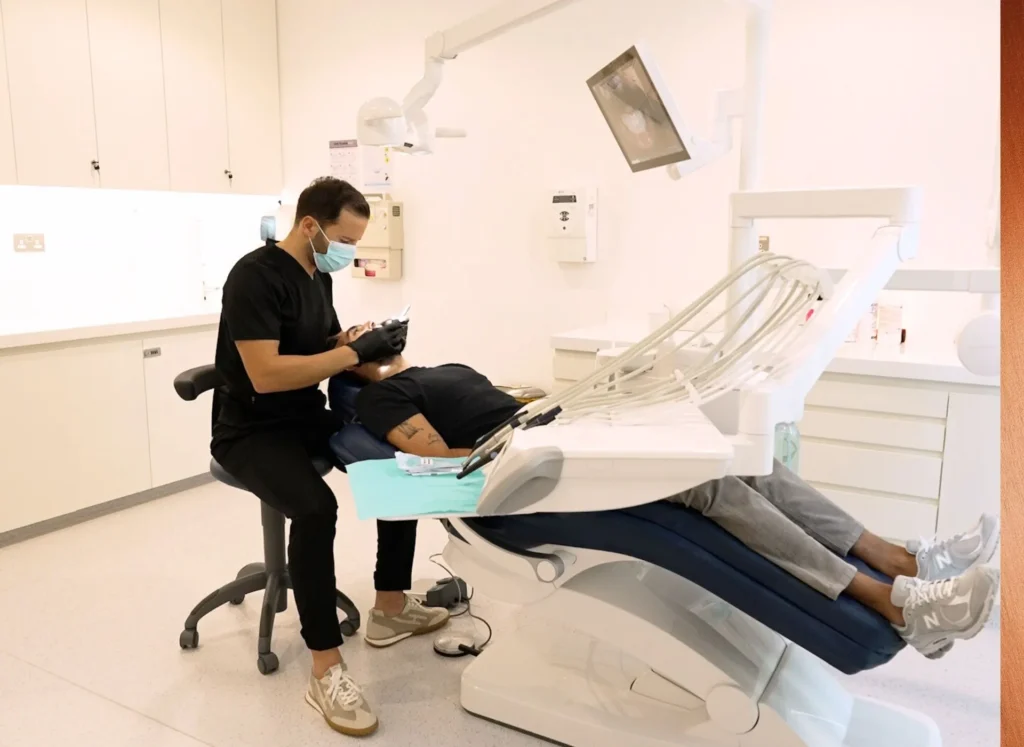 can I eat sweets with dental veneers safely